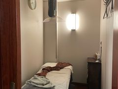 -裕和堂中医推拿艾灸(太古汇臻品店)