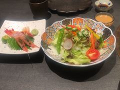 -铭牛烧肉·和牛海鲜自助(高新月牙湖店)