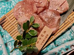 -山川小町·极番烧肉(新地假日广场店)