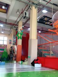 -动力星球家庭亲子游乐中心