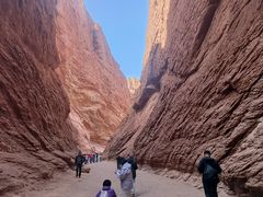 -天山神秘大峡谷