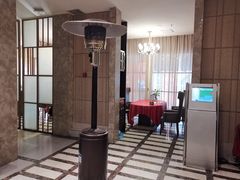 -小蓝鲸湖北菜(八一路店)