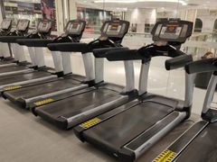 -宝力豪健身(万达广场店)