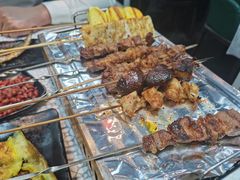 -云晓光头烧烤吧(德平路店)
