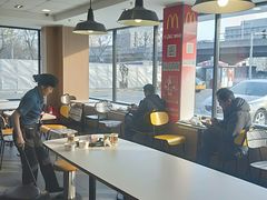 -麦当劳(健德桥得来速店)