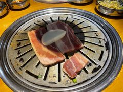 -老炉家木炭烤肉(长江国际店)