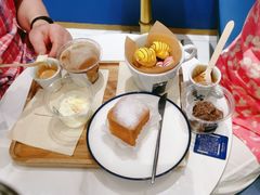 -LAVAZZA 拉瓦萨咖啡(北外滩来福士店)