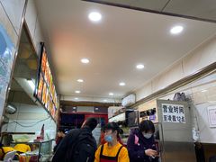 等位区-安发瞧麻辣烫(总店)