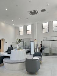 -麦田·婚纱摄影(天河新天地店)