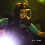 《鲨海逃生》在几个海底秘道中寻找出口的戏码