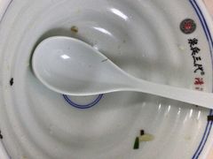 -泉兵三代清汤粉(晟龙店)
