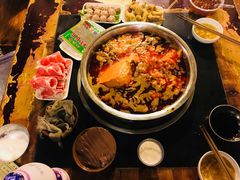 -邓莽子老火锅(中兴路总店)