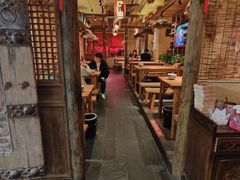 -泥糊破店小酒馆·团建聚餐(南京西路店)