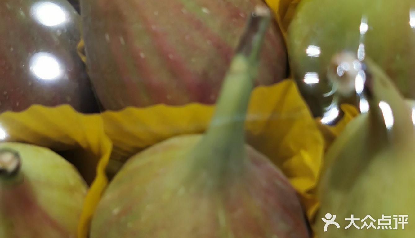 无花果，在我们老家庭院里家家都会栽一棵