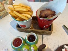 -水桶王国主题餐厅·聚会·生日派对·亲子活动·家庭套餐(亚龙湾希尔顿店)