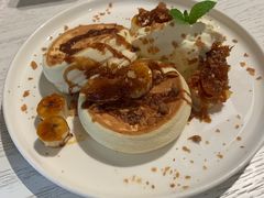 肉桂苹果焦糖香蕉舒芙蕾松饼-Nana And Her Friends Restaurant 娜娜家(小寨原力场店)