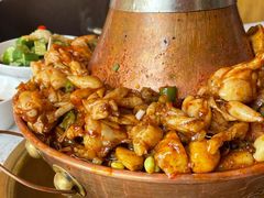 -老佛爷铜炉蛙锅(挂绿店)