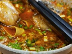 -肖肖酸萝卜鱼火锅(总店)