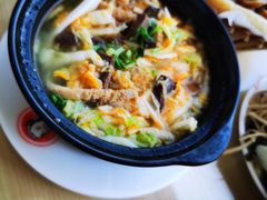 -闫家驴肉老店(华电一校店)