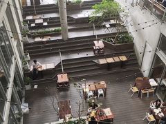 -ROAST coffee & eatery