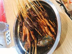 -阿姨小肉摊(同济西苑店)