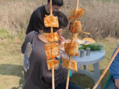 -梁子湖东篱老屋生态庄园