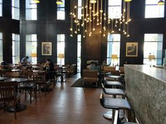 大堂-星巴克(珠海中邦酒店店)
