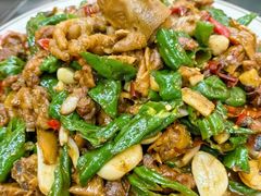 -郑小二山东特色炒鸡店(红小巷店)