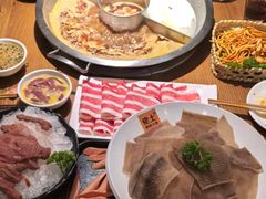 -佬土鹅肠火锅(中建大观店)