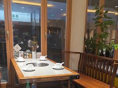 -四点金粥底火锅(沂州里店)