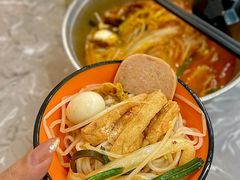 -汤小云火锅米线(钻汇广场店)