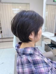 -虫二·专注健康烫染沙龙