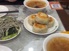 -尹记门钉肉饼(丰台站店)
