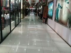 -友谊服饰商场(名品商厦店)