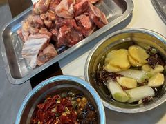 -地锅公社·现炒地锅鸡·地锅鱼·夜宵(罗锦路店)