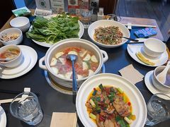 -黔蘑菇四季餐厅(观山湖店)