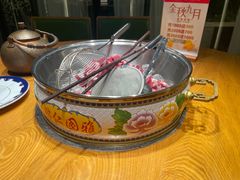 -娜仁图雅蒙古美食村(33小镇店)