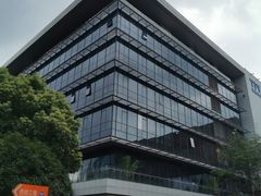 -星巴克(上海虹桥新天地二店)