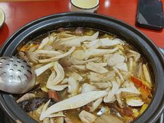 -菌之家·专业纯野生菌火锅·特色炒菌