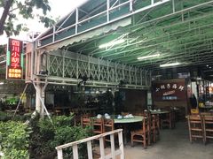 -四川小胡子海鲜(丁村万人海鲜广场店)