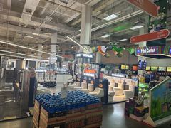 -百安居装修建材卖场(泰然店)