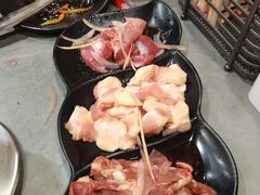 -啊美丽炭火烤肉(滑翔一店)