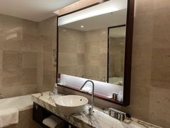 -上海龙之梦万丽酒店