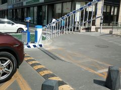 -华联力宝购物停车场(华联力宝购物中心店)
