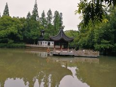 -汇龙潭