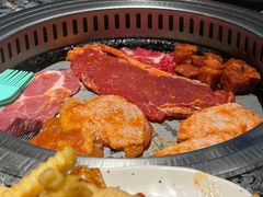 -阪尚皇·原切牛排·烤肉火锅自助(北京路店)