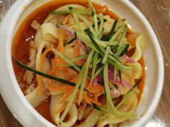 石河子的凉皮-清真·玛丽亚新疆菜主题餐厅(浙江中路店)