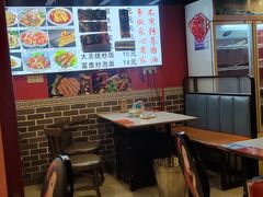 -小欢喜烧烤大排挡•龙虾(南车站路店)