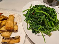 -老周家酱卤猪蹄私房菜(克拉玛依西街店)