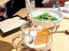 德宏泡乳达-一坐一忘云南菜(卓悦中心)